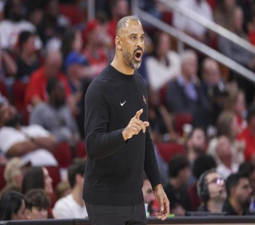 盧頓官方宣,布與,歲中場球星,太阳城官网,太阳城娱乐,太阳城官网在线娱乐平台