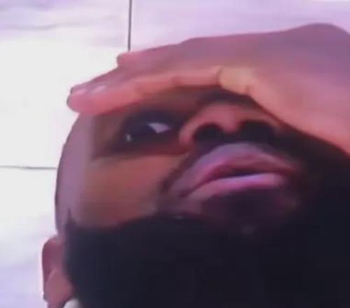 詹姆斯关键,三分显神威,克內克特称,太阳城官网,太阳城娱乐,太阳城官网在线娱乐平台