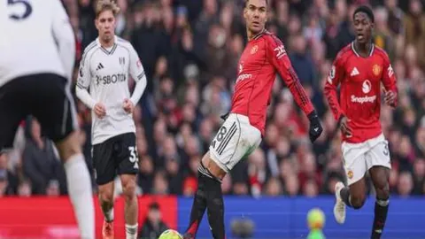 2月23日NBA：湖人迎战掘金，精彩对决回顾