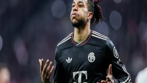 詹姆斯关键三分显神威，克內克特称其稳定可靠。